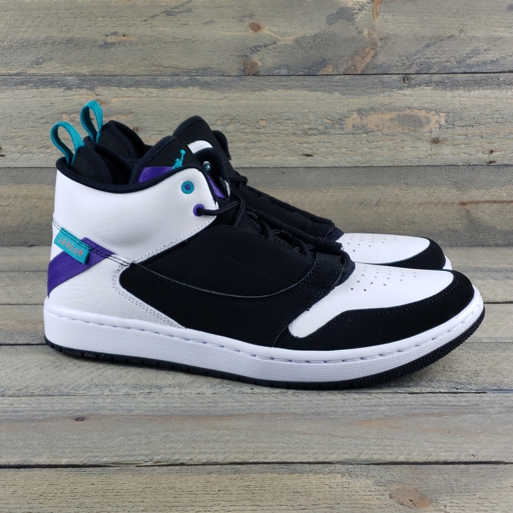 NEW Nike Jordan Fadeaway Basketball Shoes Black Turbo Green White - Picture 1 of 9